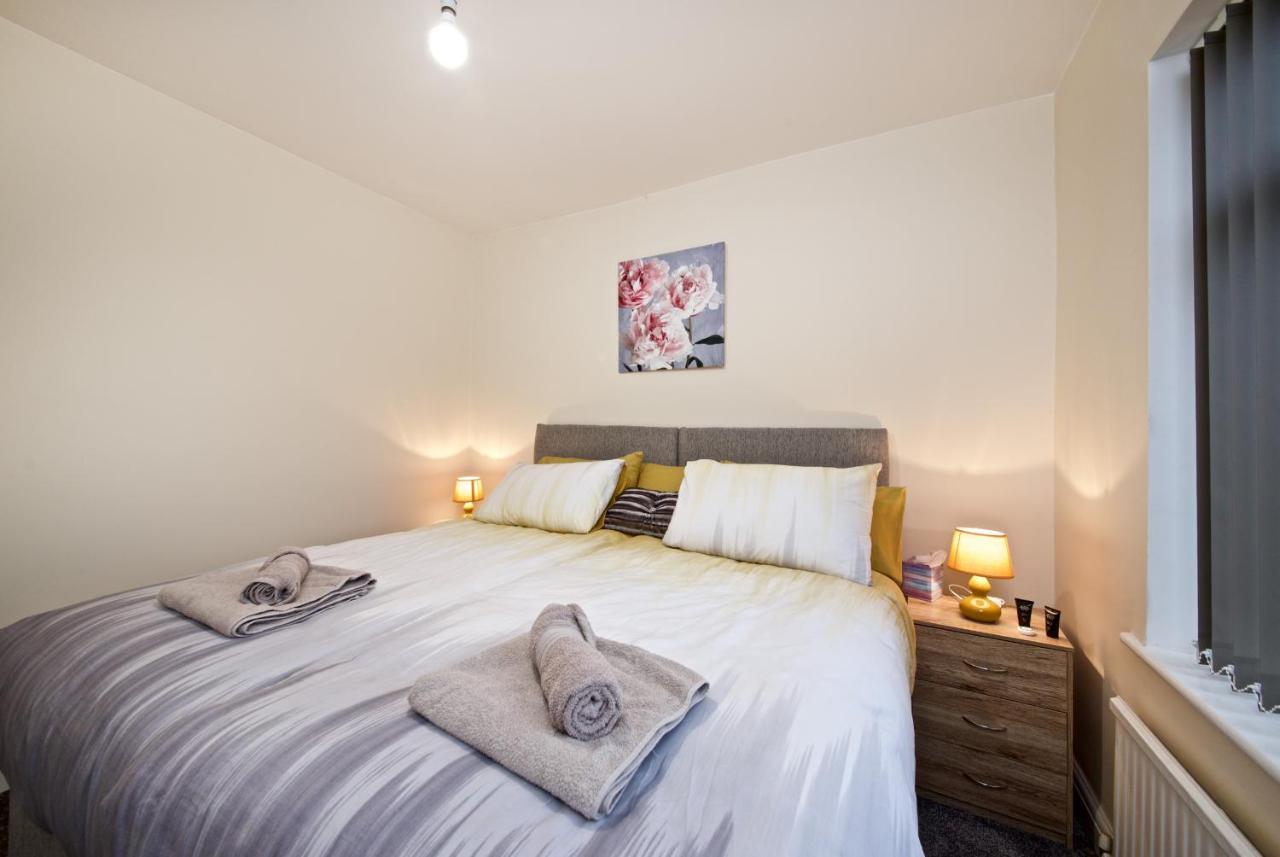 Beautiful Cozy Home With Free Parking Manchester Zewnętrze zdjęcie