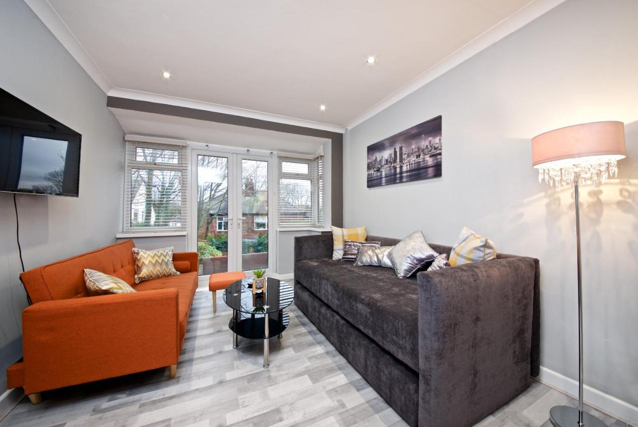 Beautiful Cozy Home With Free Parking Manchester Zewnętrze zdjęcie