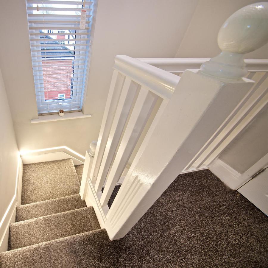 Beautiful Cozy Home With Free Parking Manchester Zewnętrze zdjęcie